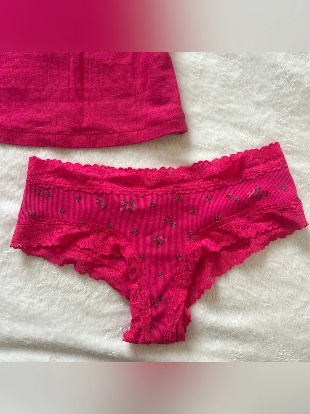 Victoria’s Secret PINK Strawberry Lace Cami & Panty Set – Hot Pink – Size Small